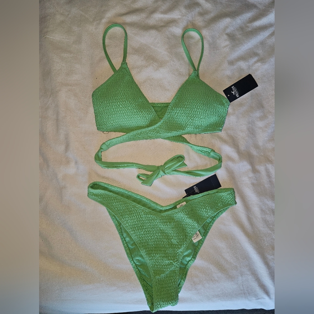 NWT sz S/XS Hollister Green Bikini